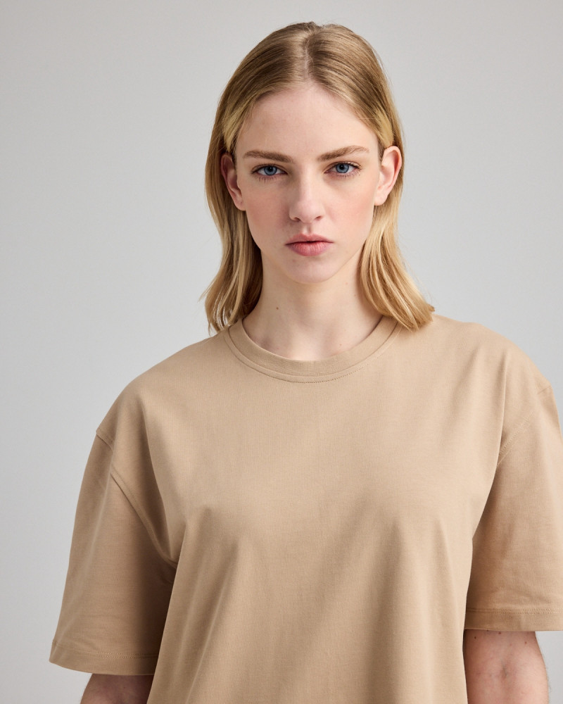 Unisex Oversize Boxy Flip T-Shirt | Organic Reworks.